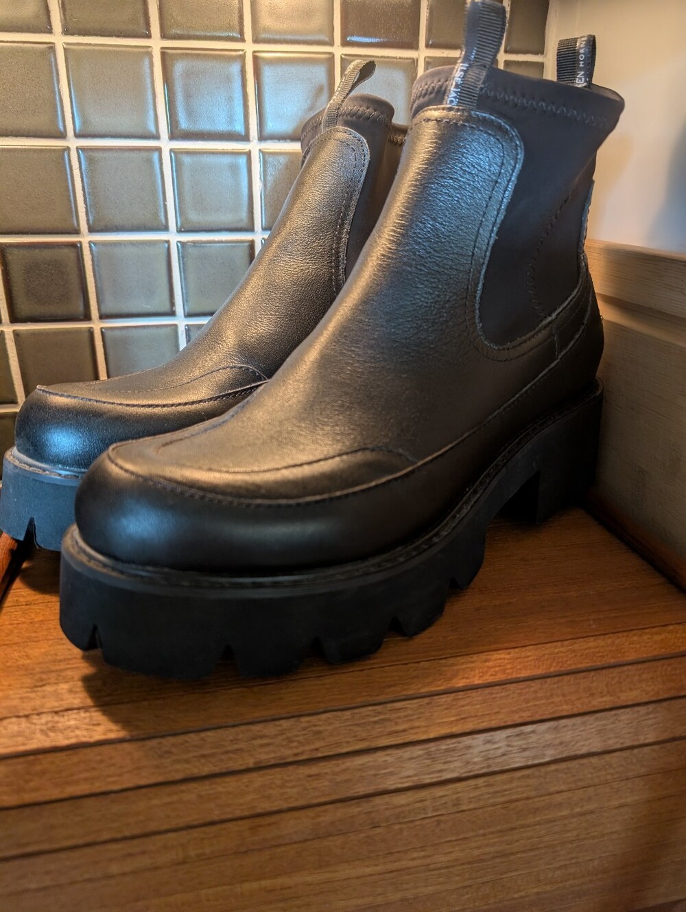 NWT Ilse Jacobsen Lug Sole Boots,39